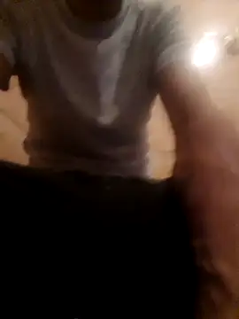 Snapshot of robyka000 chatting on October 2025 03:18:02 PM robyka000 online show from October 2025 03:18:02 PM