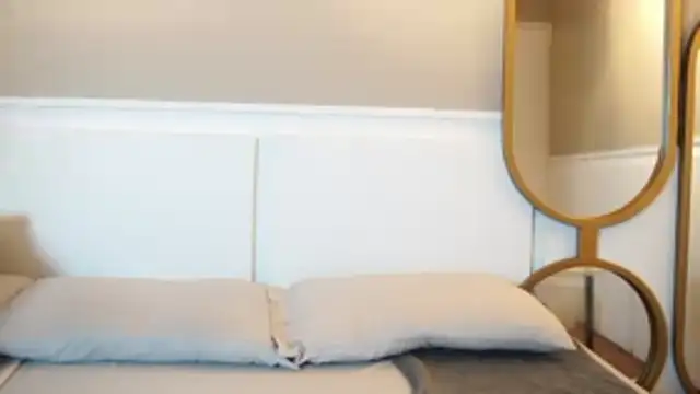 Tayler Kim online show from October 2025 06:28:02 PM