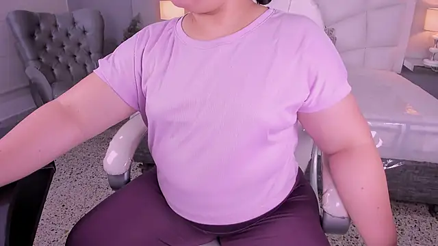 Miss Francheska online show from February 2026 12:06:01 PM