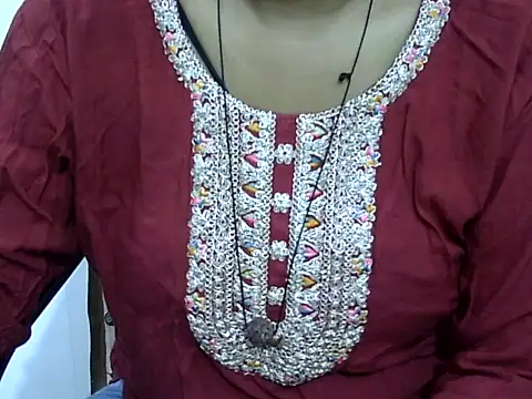 Hott Noor online show from September 2025 02:16:01 PM