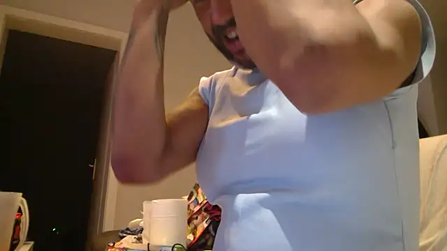 Snapshot of analmoni chatting on September 2025 03:45:01 PM analmoni online show from September 2025 03:45:01 PM