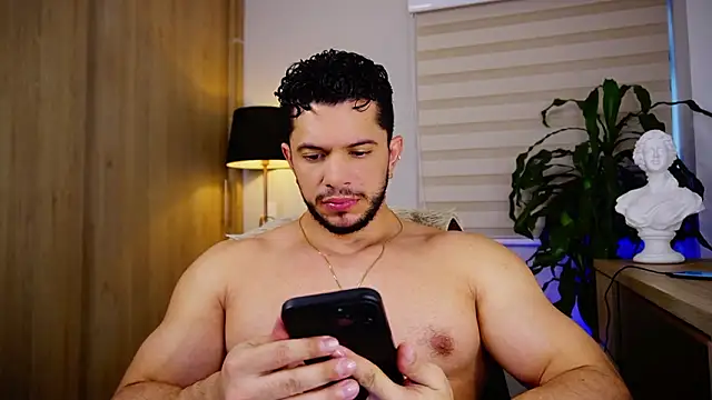 Erick Thompsonx online show from February 2026 09:00:02 PM