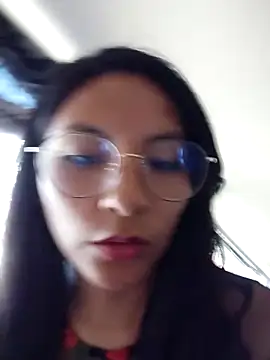 Regina Shine online show from April 2026 07:20:02 PM