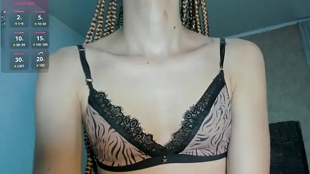 V suckscock online show from November 2025 09:13:02 PM