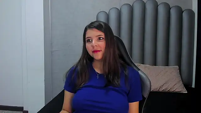 Charlotte-Star online show from November 2025 08:19:02 PM