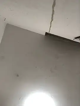 criss zuri online show from March 2026 10:11:01 AM