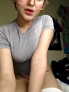 Snapshot of elizabeth05 chatting on October 2025 11:38:01 PM elizabeth05 online show from October 2025 11:38:01 PM