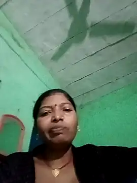 Jivika Jaiswal online show from November 2025 01:11:01 AM