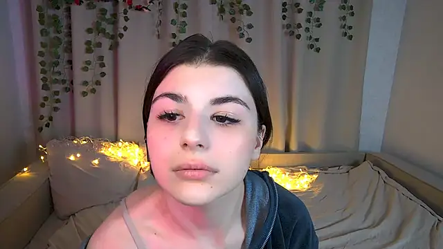 pyro flerrr online show from September 2025 06:52:02 PM