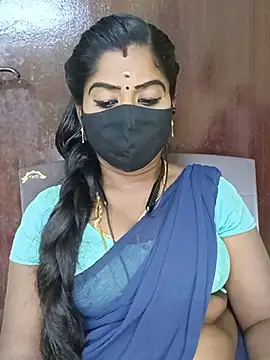 Snapshot of tamilammukuttyy chatting on July 2026 05:55:02 PM tamilammukuttyy online show from July 2026 05:55:02 PM