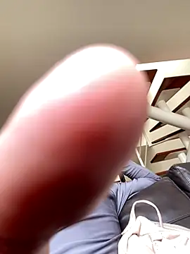 Thiago blsd online show from September 2025 06:30:01 PM