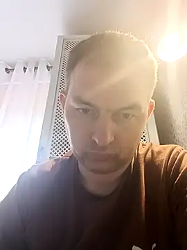 SummerArthur online show from September 2025 08:36:02 AM