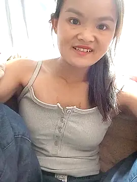 Snapshot of xinhxinhcute chatting on October 2025 11:18:01 PM xinhxinhcute online show from October 2025 11:18:01 PM