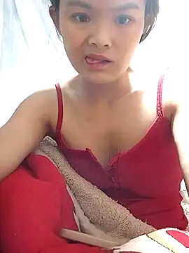 Snapshot of xinhxinhcute chatting on October 2025 09:31:02 PM xinhxinhcute online show from October 2025 09:31:02 PM