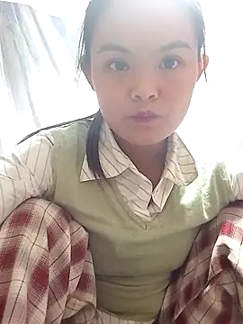 Snapshot of xinhxinhcute chatting on October 2025 03:41:02 AM xinhxinhcute online show from October 2025 03:41:02 AM