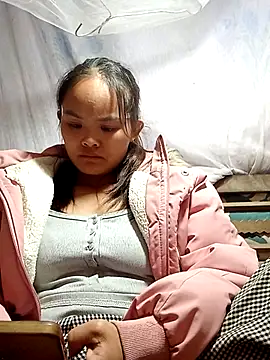 Snapshot of xinhxinhcute chatting on November 2025 12:29:02 PM xinhxinhcute online show from November 2025 12:29:02 PM