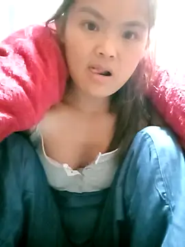 Snapshot of xinhxinhcute chatting on November 2025 11:00:01 AM xinhxinhcute online show from November 2025 11:00:01 AM