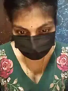 Snapshot of Nithiila chatting on October 2025 01:30:02 PM Nithiila online show from October 2025 01:30:02 PM