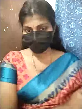 Snapshot of Nithiila chatting on November 2025 05:15:01 PM Nithiila online show from November 2025 05:15:01 PM