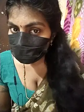 Snapshot of Nithiila chatting on December 2025 05:57:02 AM Nithiila online show from December 2025 05:57:02 AM