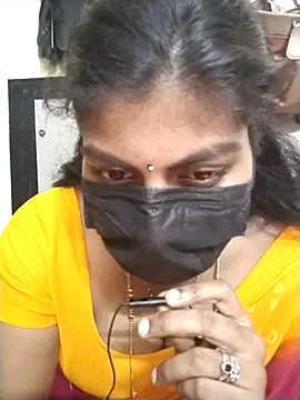 Snapshot of Nithiila chatting on January 2026 06:16:01 AM Nithiila online show from January 2026 06:16:01 AM