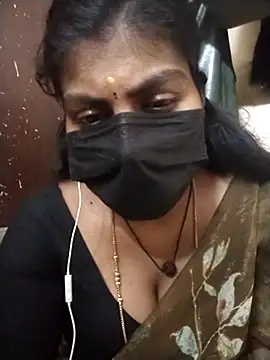 Snapshot of Nithiila chatting on February 2026 08:52:01 AM Nithiila online show from February 2026 08:52:01 AM