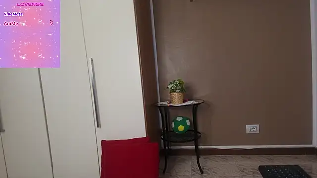 ScarletVerdi online show from November 2025 07:51:02 AM