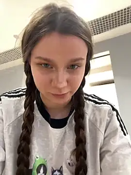 MiniVi online show from September 2025 08:06:02 AM