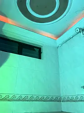 Snapshot of GiorgiaLuxee chatting on November 2025 11:12:02 AM GiorgiaLuxee online show from November 2025 11:12:02 AM