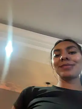 Snapshot of GiorgiaLuxee chatting on November 2025 11:14:01 PM GiorgiaLuxee online show from November 2025 11:14:01 PM