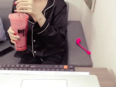 Funnygirl 9x online show from February 2026 02:37:02 AM