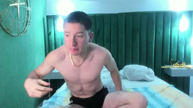 HunterHeat  online show from November 2025 02:54:01 PM