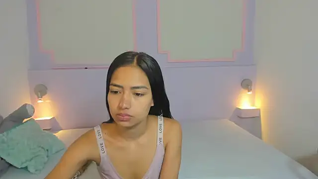 DanielaEmber7 online show from October 2025 07:12:02 PM