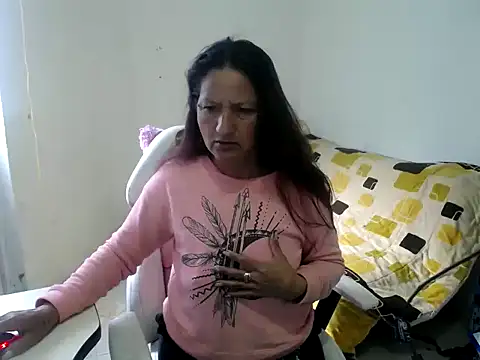 Snapshot of Lucy_Squirt69 chatting on September 2025 12:32:01 PM Lucy Squirt69 online show from September 2025 12:32:01 PM