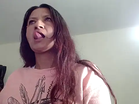 Snapshot of Lucy_Squirt69 chatting on October 2025 02:55:01 AM Lucy Squirt69 online show from October 2025 02:55:01 AM