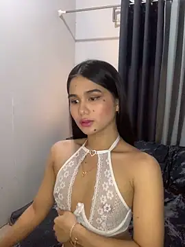 AngelHille online show from December 2025 05:28:02 PM