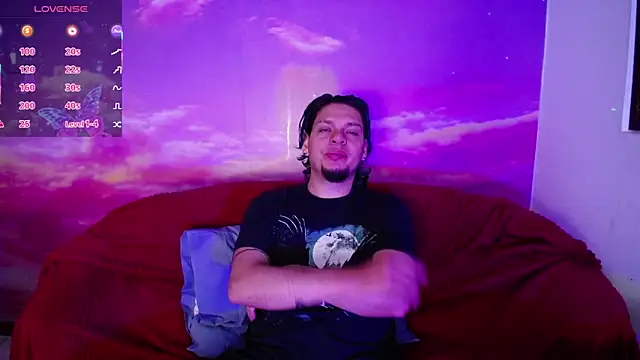 Laia and Damian online show from October 2025 12:08:02 PM