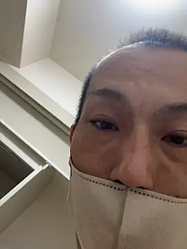 Yuma369 online show from April 2026 09:49:02 PM