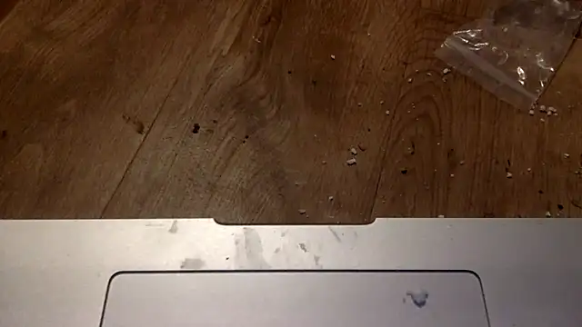 Snapshot of edger4lif3 chatting on September 2025 04:03:01 AM edger4lif3 online show from September 2025 04:03:01 AM