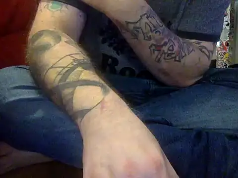 Snapshot of edger4lif3 chatting on October 2025 03:20:01 PM edger4lif3 online show from October 2025 03:20:01 PM