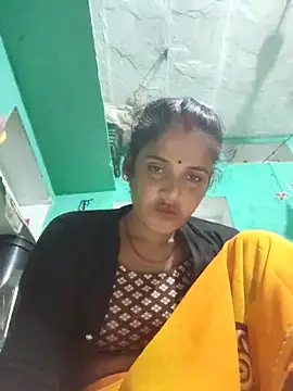 Nillohot online show from October 2025 09:59:02 PM