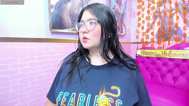 Snapshot of Dulce_meow chatting on October 2025 11:54:02 AM Dulce meow online show from October 2025 11:54:02 AM