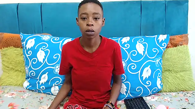 SweetSlenderChoc online show from July 2026 07:14:01 AM