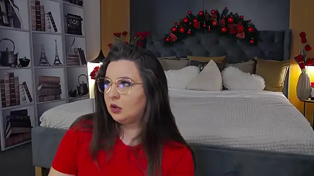 Mia Swano online show from December 2025 01:34:02 AM