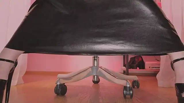 Jolie Orchid online show from February 2026 12:33:02 PM