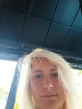 heheskippy online show from April 2026 11:49:01 AM