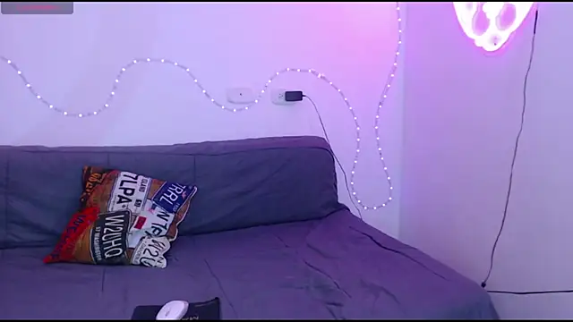 Sofia candy19 online show from September 2025 06:35:02 PM