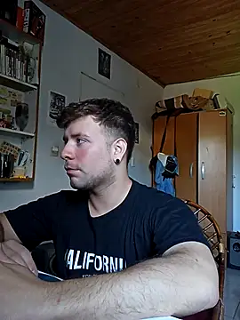 ferrari1996 online show from November 2025 05:58:02 PM