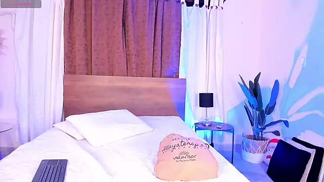 ViolettGomez 93 online show from April 2026 05:07:01 AM