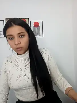 ValerieLove  online show from February 2026 09:18:02 PM